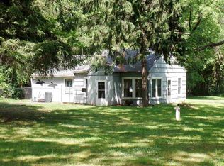 7401 S Jackson Rd, Jackson, MI 49201