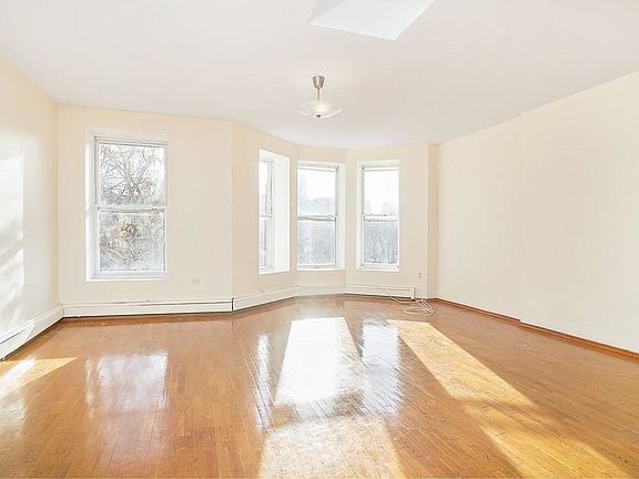 3rd image of 345 Eastern Pkwy APT 2