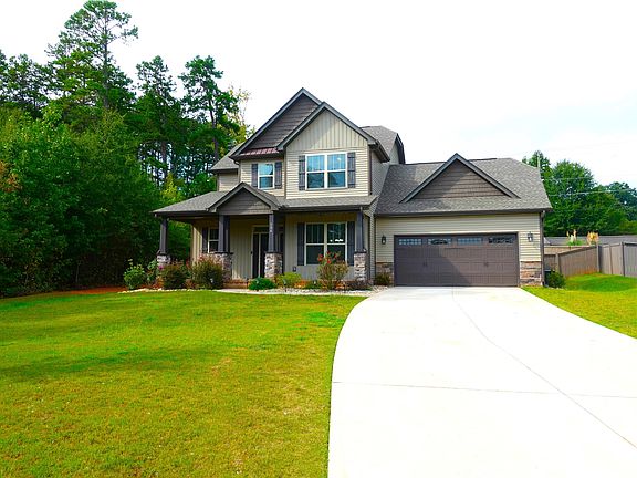 2nd image of 504 Bridlecrest Ln