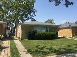 8304 Trumbull Ave, Skokie, IL 60076