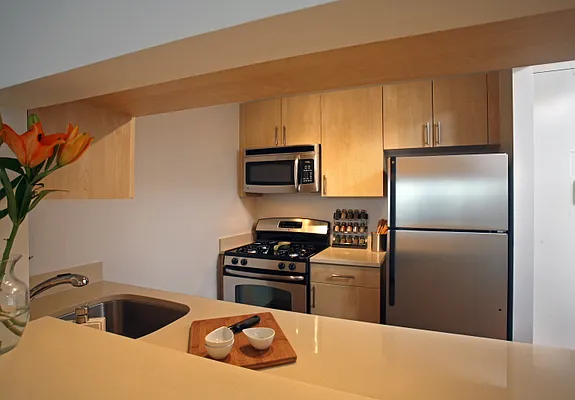 Rented by Gotham Organization | media 27