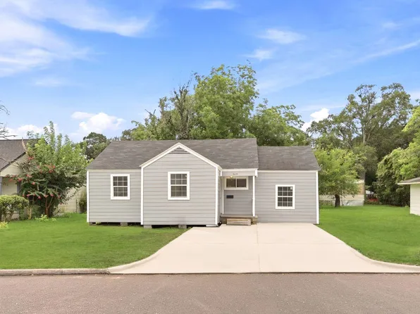 509 Ward Rd, Baytown, TX 77520