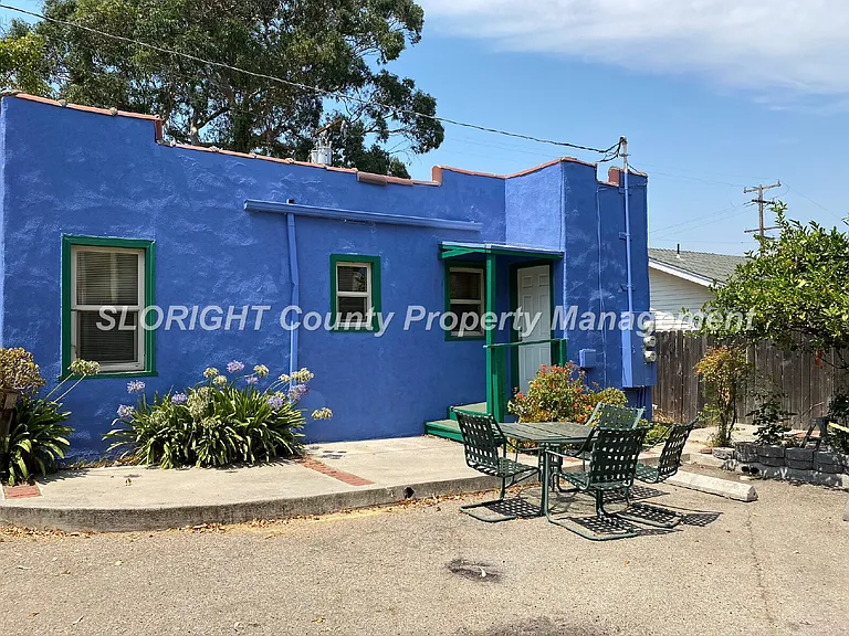 726 Johnson Ave — Photo 14