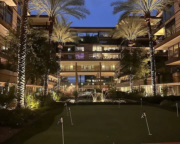 7137 E Rancho Vista Dr #4001 — Photo 2