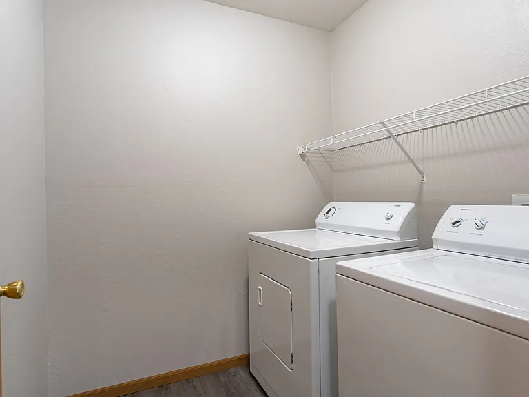 Arbor Ridge Apartments — Photo 23