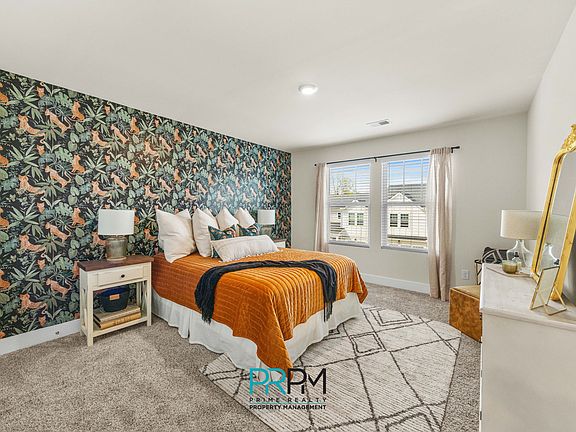 5th image of 63 Galley Ln #63