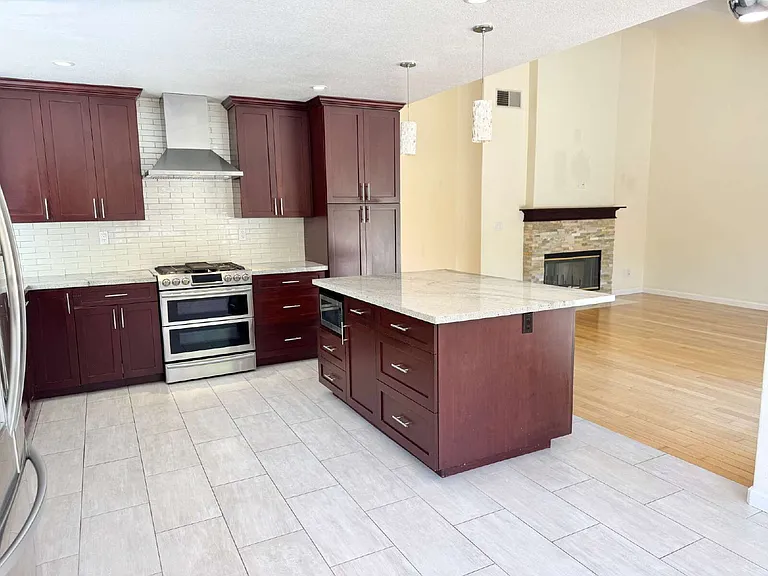 3281 Falerno Way — Photo 15