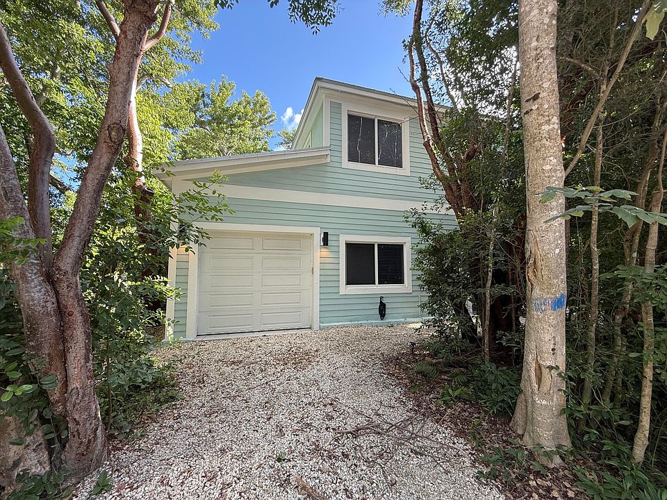 1st image of 809 Miramar Dr