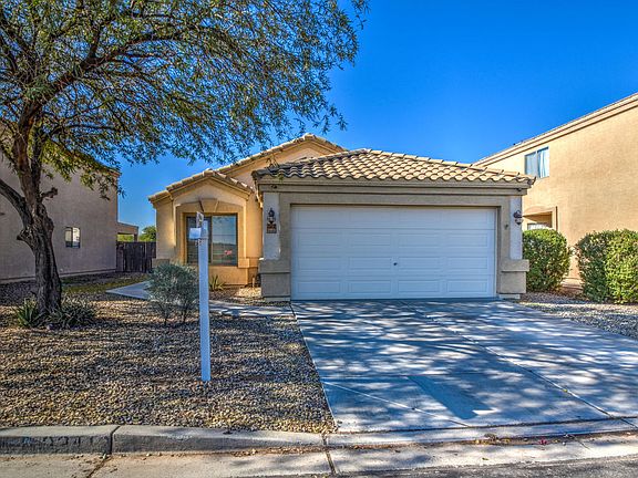 2nd image of 23412 N High Dunes Dr