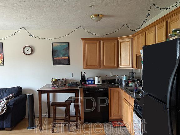 4th image of 660 East Ave APT 302