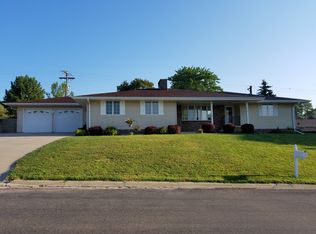 1710 Elm St, Stanton, NE 68779
