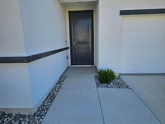 3rd image of 1827 Medford Ave