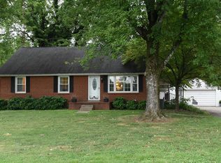 1940 Daniels Ln, Owensboro, KY 42303