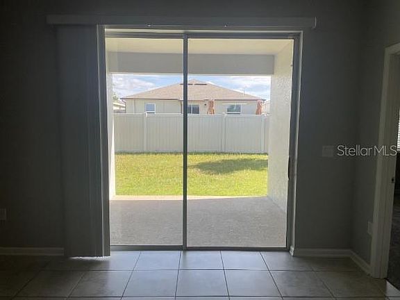 5th image of 1125 Saguaro St