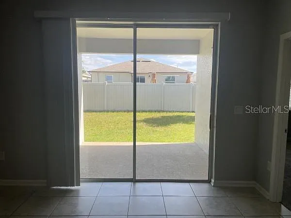 1125 Saguaro St — Photo 6