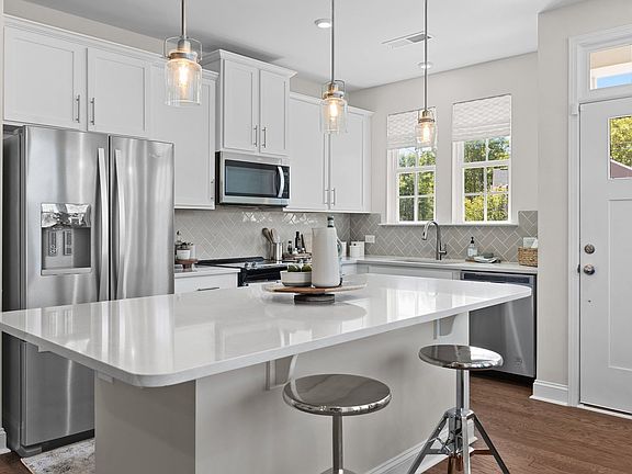 7th image of this home