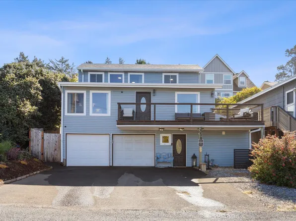 3034 NW Oar Dr, Lincoln City, OR 97367