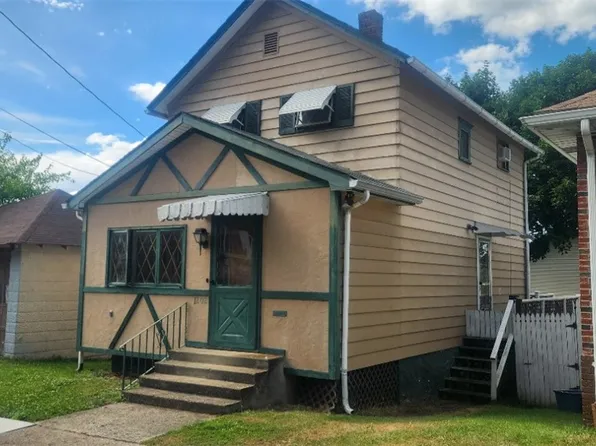 1202 Crescent Ave, Ellwood City, PA 16117
