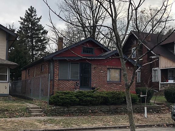 3rd image of 1431 W 25th St