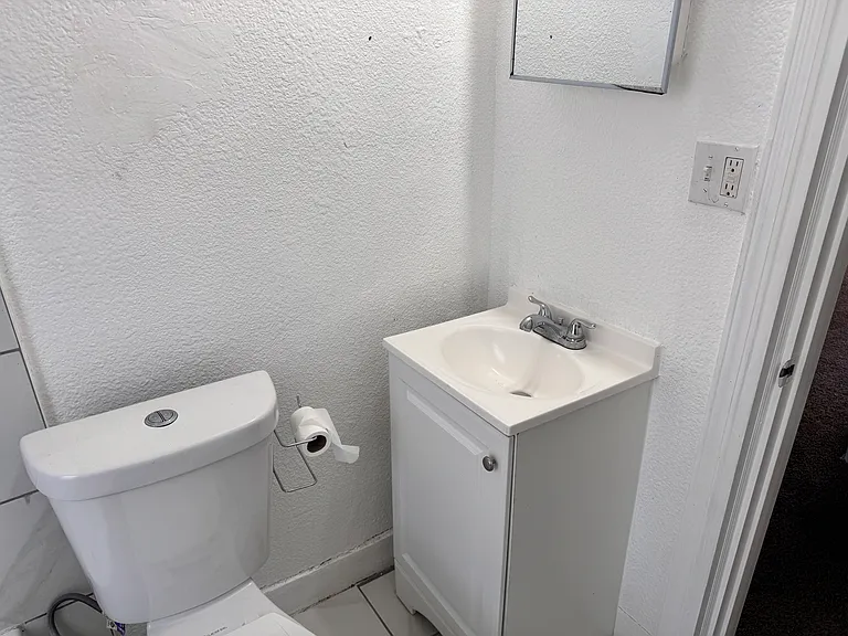 9952 Cascade St #1 — Photo 7