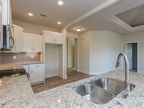 2nd image of 3116 Riverstone Ave