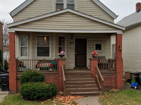 11821 Gable St, Hamtramck, MI 48212