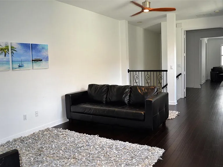 8305 NW 7th Ct — Photo 9