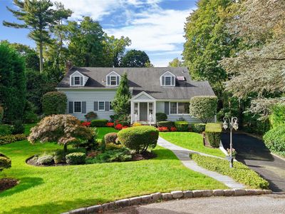 4 Kimson Court, Manhasset, NY, 11030