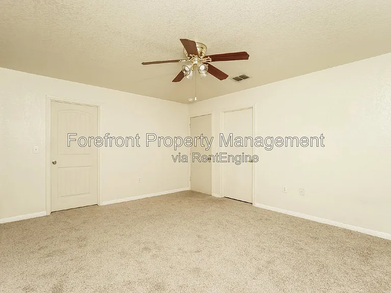 5915 Iris Isle — Photo 14