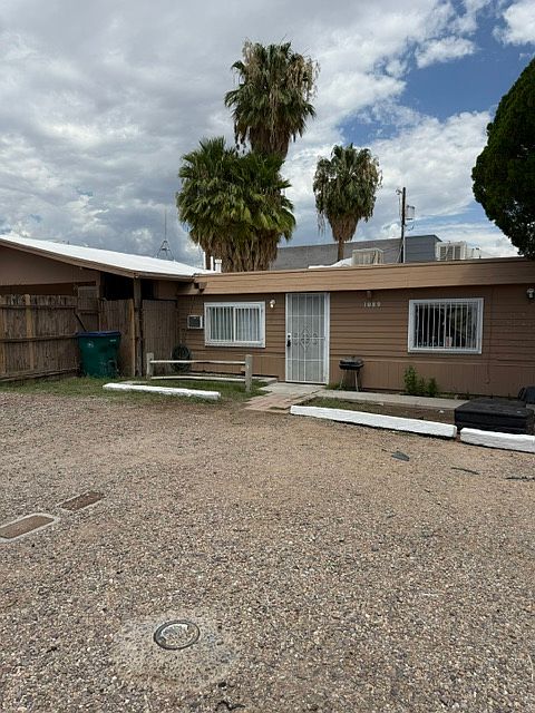 1st image of 1089 W Schafer Dr APT 1
