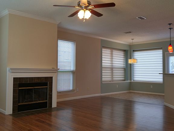 4th image of 7017 Stoddard Ln