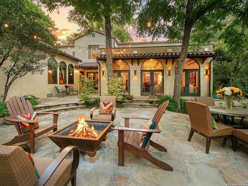 1st image of 217 PASEO ENCINAL ST