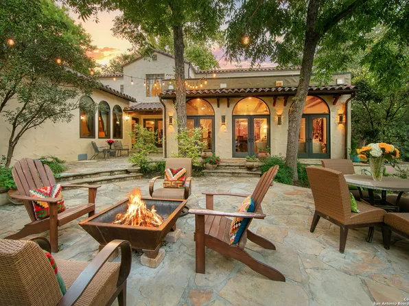 217 PASEO ENCINAL ST, Olmos Park, TX 78212