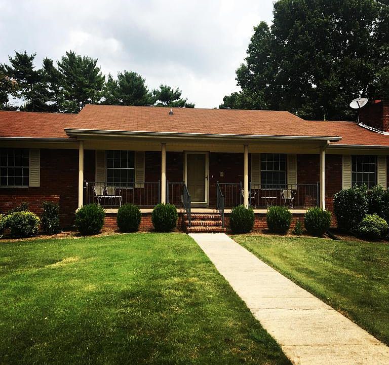 2nd image of 10505 Grovedale Dr