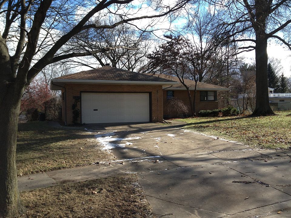 1st image of 1820 Chipwood Ln NW