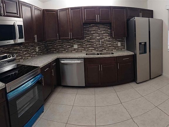 3rd image of 16541 Blatt Blvd APT 204