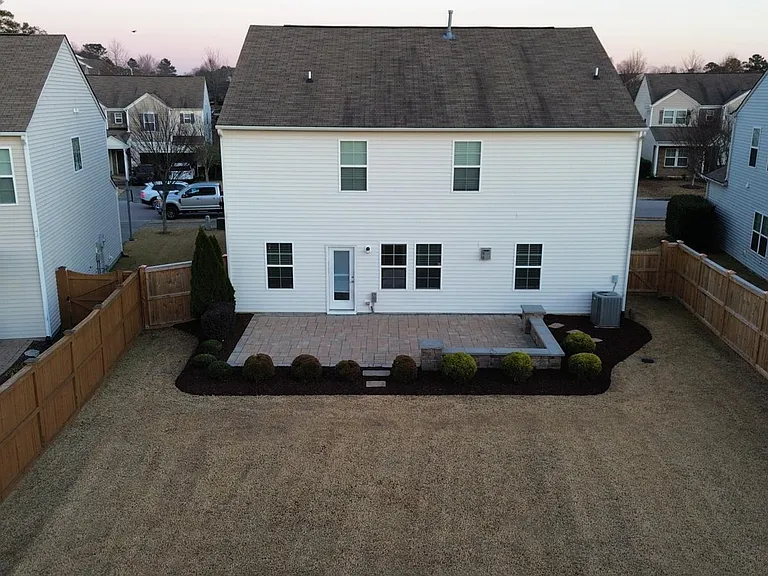 4209 Auburn Hills Dr — Photo 38