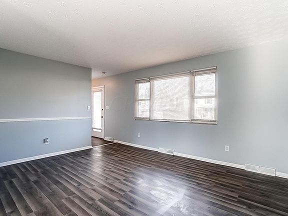 2nd image of 2325 Somersworth Dr