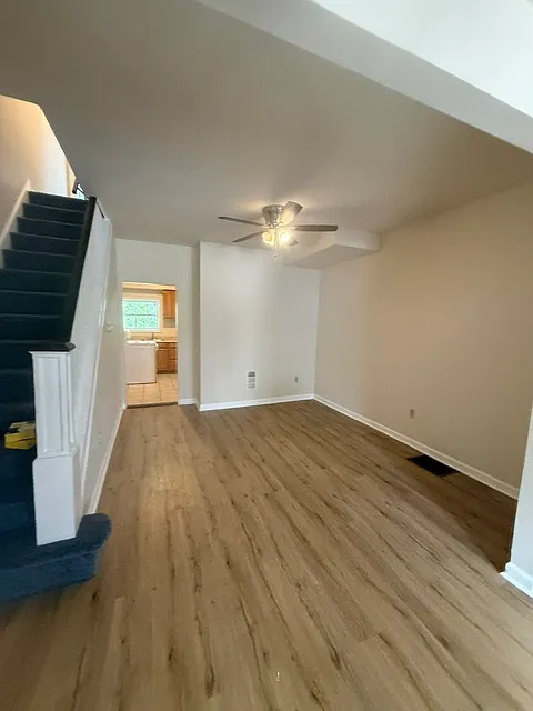 4 bed, 1620 sqft, $2,200 — Photo 4