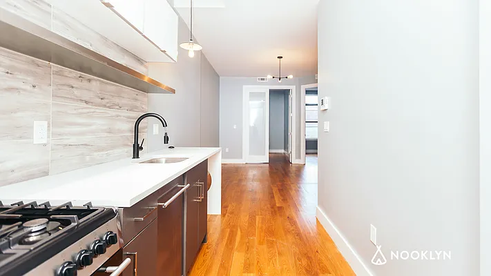 Rented by Nooklyn NYC LLC | media 12