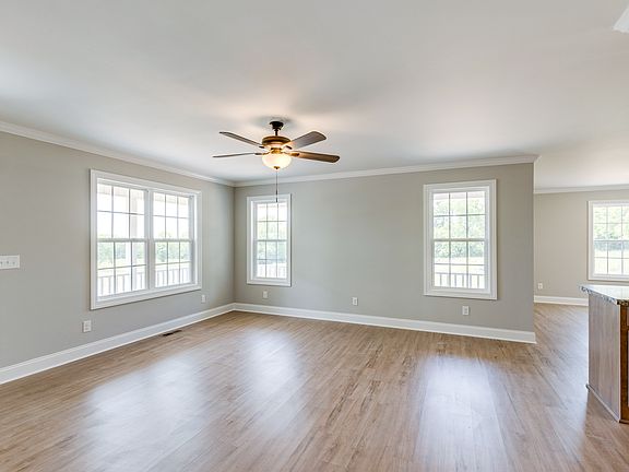 5th image of 117 Fiddlers Ct Lot 7