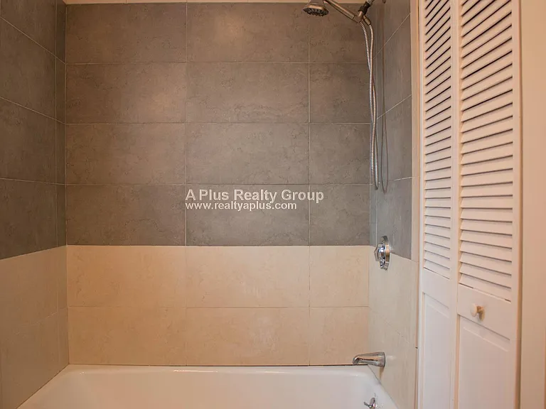 14 Schiller St #3 — Photo 10