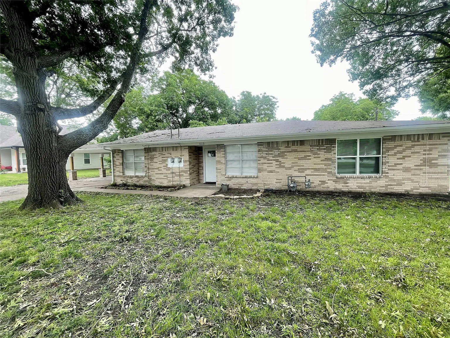 2 bed, 1000 sqft, $1,400 — Photo 3