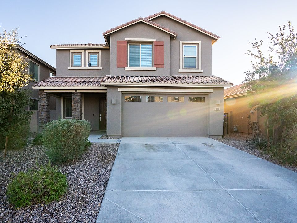 1st image of 421 W Striding Edge Dr