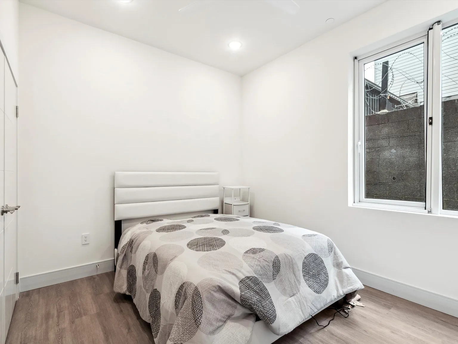 1 bed, 548 sqft, $1,550 — Photo 3