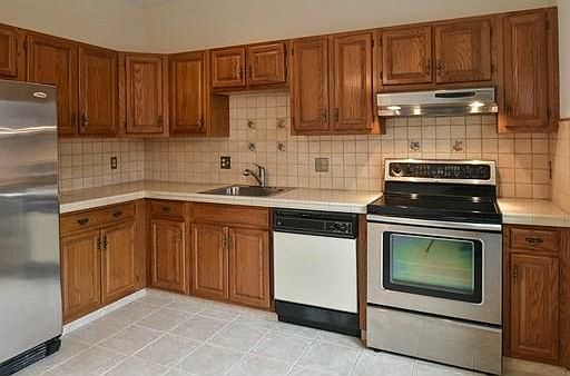 5th image of 2B Arnold Dr #15B