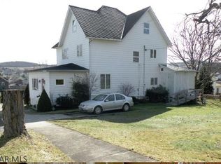 135 4th Ave, Hastings, PA