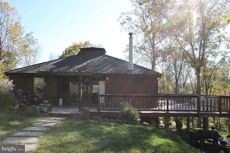 1st image of 8412 Leeds Manor Rd