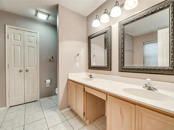 5th image of 8113 Heritage Place Dr #8113