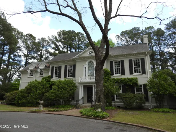 223 Country Club Drive, Greenville, NC 27834